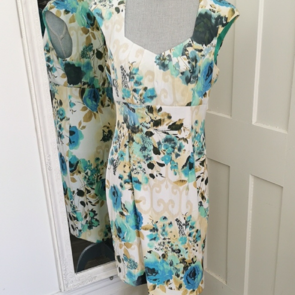 Connected Apparel Floral Sheath Careerwear Office Sweetheart Neckline Size 12 🌸